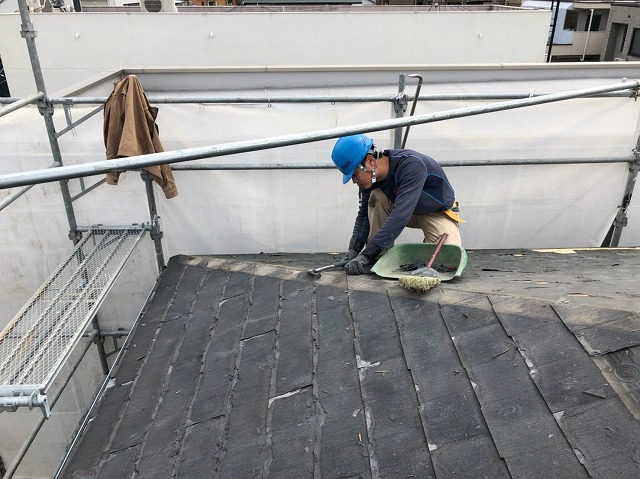 解体中のパミール